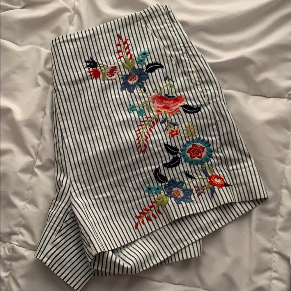 Loft Floral Strip Shorts